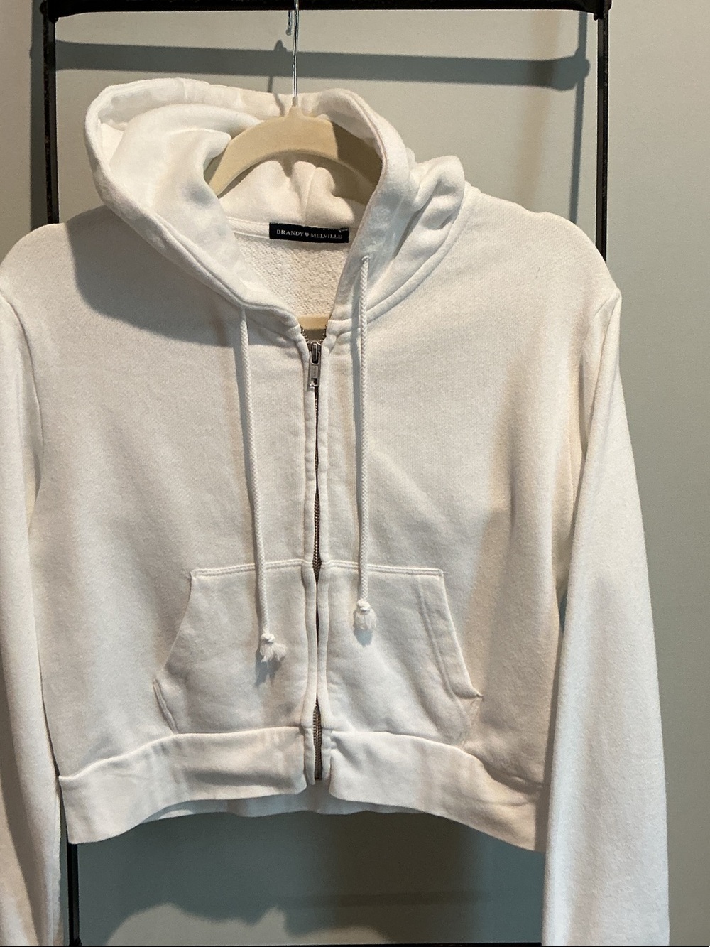Brandy Melville White Cropped Zip-Up Hoodie